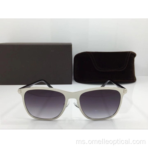 Perlindungan UV Memandu Sunglasses Cermin mata Hitam Lelaki Popular